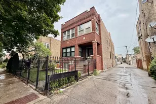 4120 W Barry Ave, Chicago, IL 60641 - Photo 3