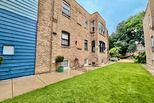4120 W Barry Ave, Chicago, IL 60641 - Photo 27