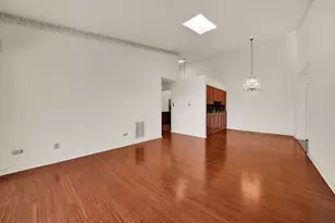 4217 W 76th St, Chicago, IL 60652 - Photo 5