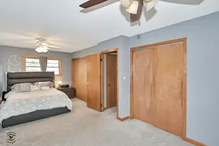 2608 Essington Rd, Joliet, IL 60435 - Photo 17