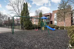 1049 W Ogden Ave, Naperville, IL 60563 - Photo 27