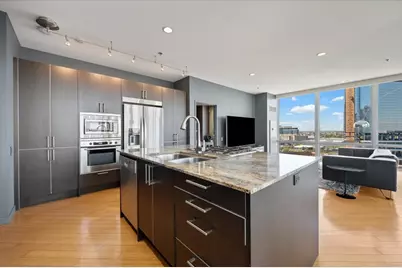 653 N Kingsbury Street #1103, Chicago, IL 60654 - Photo 9