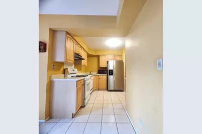 402 Honey Locust Drive, Wheeling, IL 60090 - Photo 5
