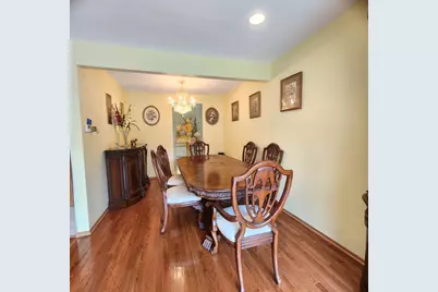 402 Honey Locust Drive, Wheeling, IL 60090 - Photo 3