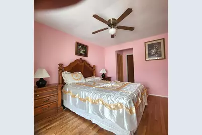 402 Honey Locust Drive, Wheeling, IL 60090 - Photo 13