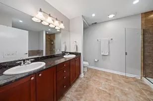 3550 W Montrose Ave, Chicago, IL 60618 - Photo 15
