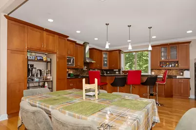 1730 Lunt Avenue, Des Plaines, IL 60018 - Photo 15