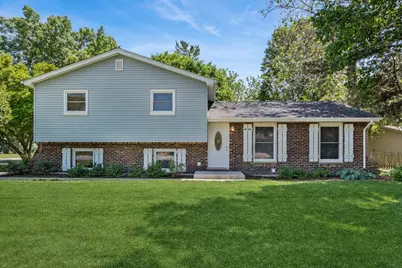 28W691 Leverenz Road, Naperville, IL 60564 - Photo 1