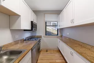 7025 N Sheridan Rd, Chicago, IL 60626 - Photo 11
