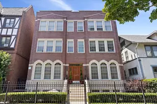 7018 N Ashland Blvd, Chicago, IL 60626 - Photo 1
