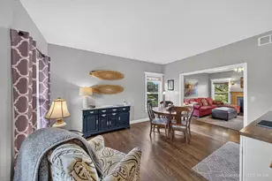 711 Ridge Dr, Elburn, IL 60119 - Photo 7