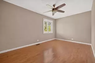1034 Cove Dr, Prospect Heights, IL 60070 - Photo 15
