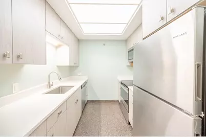 680 N Lake Shore Drive #1313, Chicago, IL 60611 - Photo 9