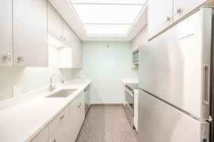 680 N Lake Shore Dr, Chicago, IL 60611 - Photo 9