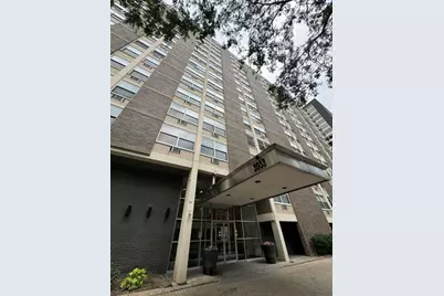 3033 N Sheridan Road #1505, Chicago, IL 60657 - Photo 1