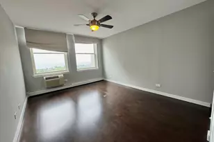 3033 N Sheridan Rd, Chicago, IL 60657 - Photo 7