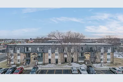 4A E Dundee Quarter Drive #207, Palatine, IL 60074 - Photo 1