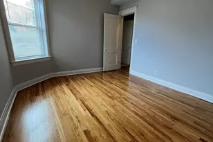 4411 W Montrose Ave, Chicago, IL 60641 - Photo 7