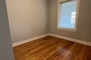 4411 W Montrose Ave, Chicago, IL 60641 - Photo 5