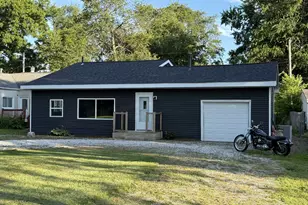 2601 W John St, Champaign, IL 61821 - Photo 3