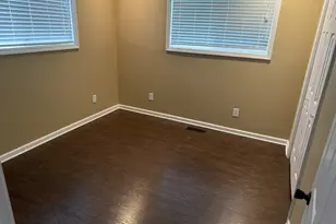 2601 W John St, Champaign, IL 61821 - Photo 11