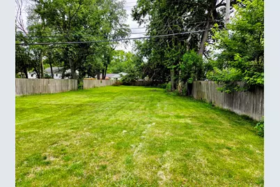 2601 W John Street, Champaign, IL 61821 - Photo 5