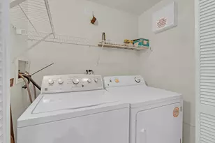 7707 Westwood Dr, Elmwood Park, IL 60707 - Photo 11