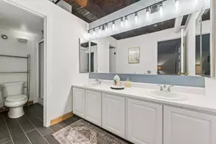 540 N Lake Shore Dr, Chicago, IL 60611 - Photo 11