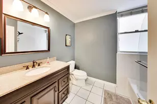 6253 N Magnolia Ave, Chicago, IL 60660 - Photo 15
