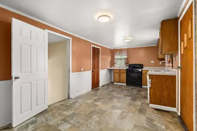 908 N Otter Creek Road, Streator, IL 61364 - Photo 17