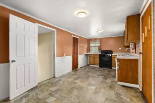 908 N Otter Creek Rd, Streator, IL 61364 - Photo 17