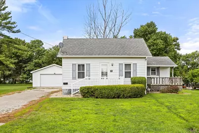 908 N Otter Creek Road, Streator, IL 61364 - Photo 1