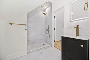 5310 S Wood St, Chicago, IL 60609 - Photo 21