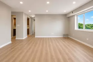 2301 Beau Monde Ln, Lisle, IL 60532 - Photo 5