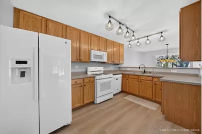 340 New Haven Drive #340, Cary, IL 60013 - Photo 5