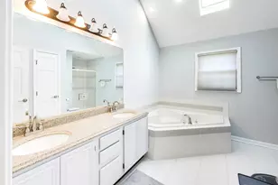 3912 Mallard Ln, Naperville, IL 60564 - Photo 9