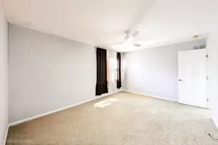 3912 Mallard Ln, Naperville, IL 60564 - Photo 19