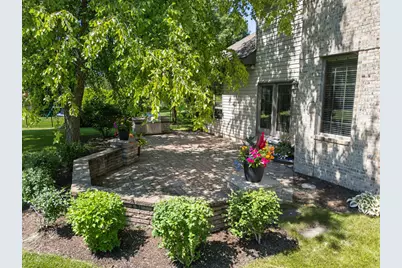 604 Hampton Court, Shorewood, IL 60404 - Photo 5