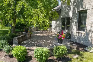 604 Hampton Ct, Shorewood, IL 60404 - Photo 5