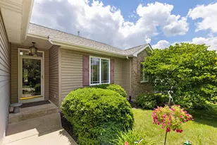 10589 Harrison Ct, Roscoe, IL 61073 - Photo 1