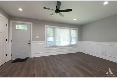 7737 S Champlain Avenue, Chicago, IL 60619 - Photo 7