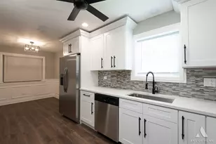 7737 S Champlain Ave, Chicago, IL 60619 - Photo 13