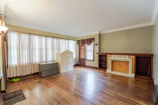 10708 S Ave E, Chicago, IL 60617 - Photo 5