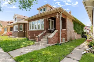 10708 S Ave E, Chicago, IL 60617 - Photo 1