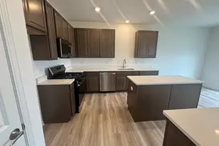 7725 Nightshade Ln, Joliet, IL 60431 - Photo 9