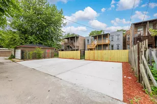 1421 E 69th Pl, Chicago, IL 60637 - Photo 25