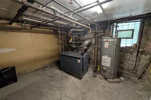 732 W 54th Pl, Chicago, IL 60609 - Photo 7