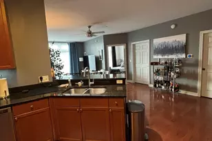 140 S River St, Aurora, IL 60506 - Photo 9