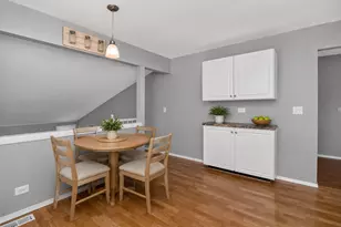 186 Royce Dr, Bloomingdale, IL 60108 - Photo 5