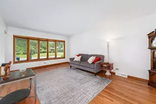 19 W Adams St, Villa Park, IL 60181 - Photo 3